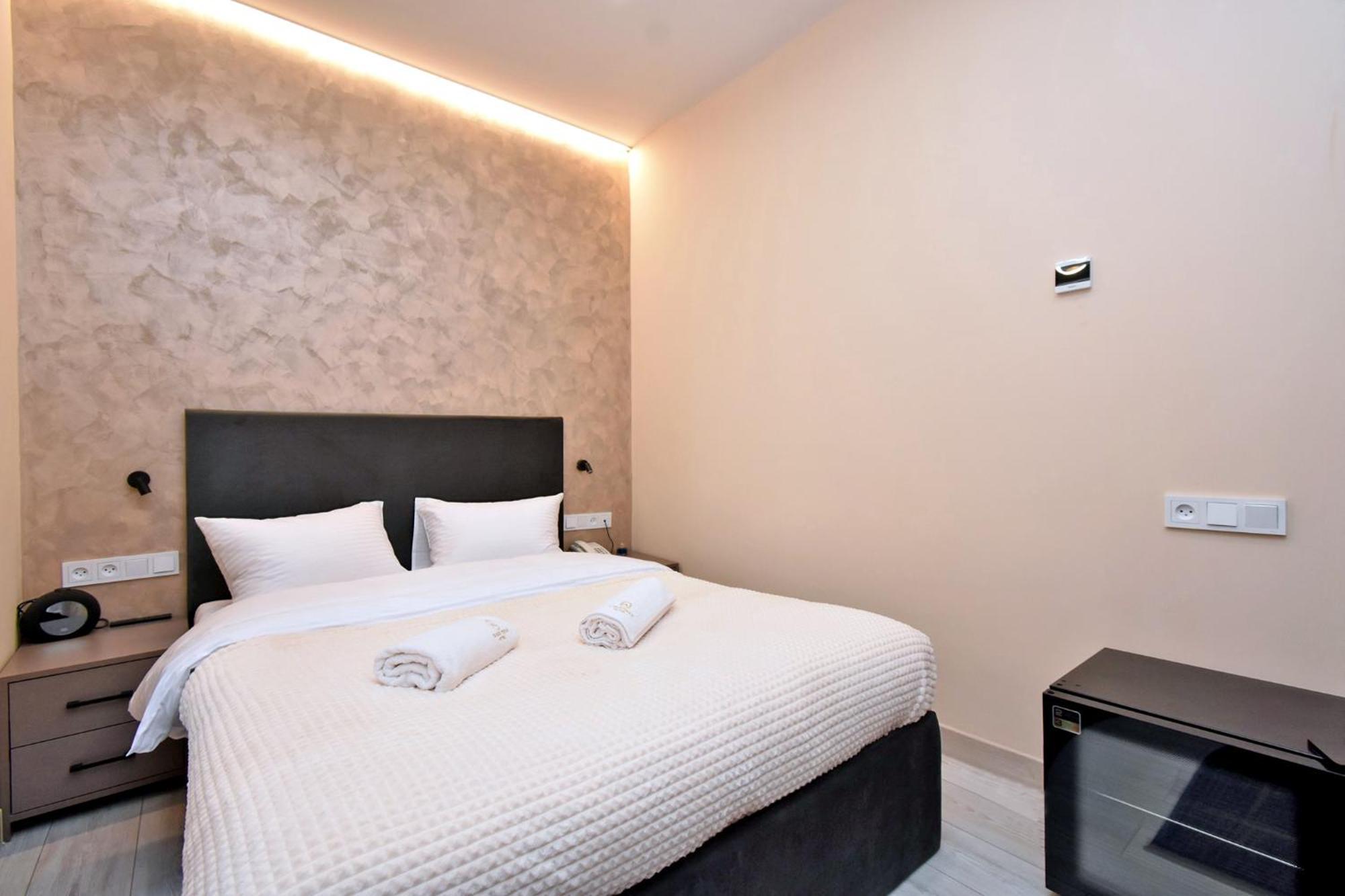 Avenue 23 Boutique Hotel Yerevan Bagian luar foto